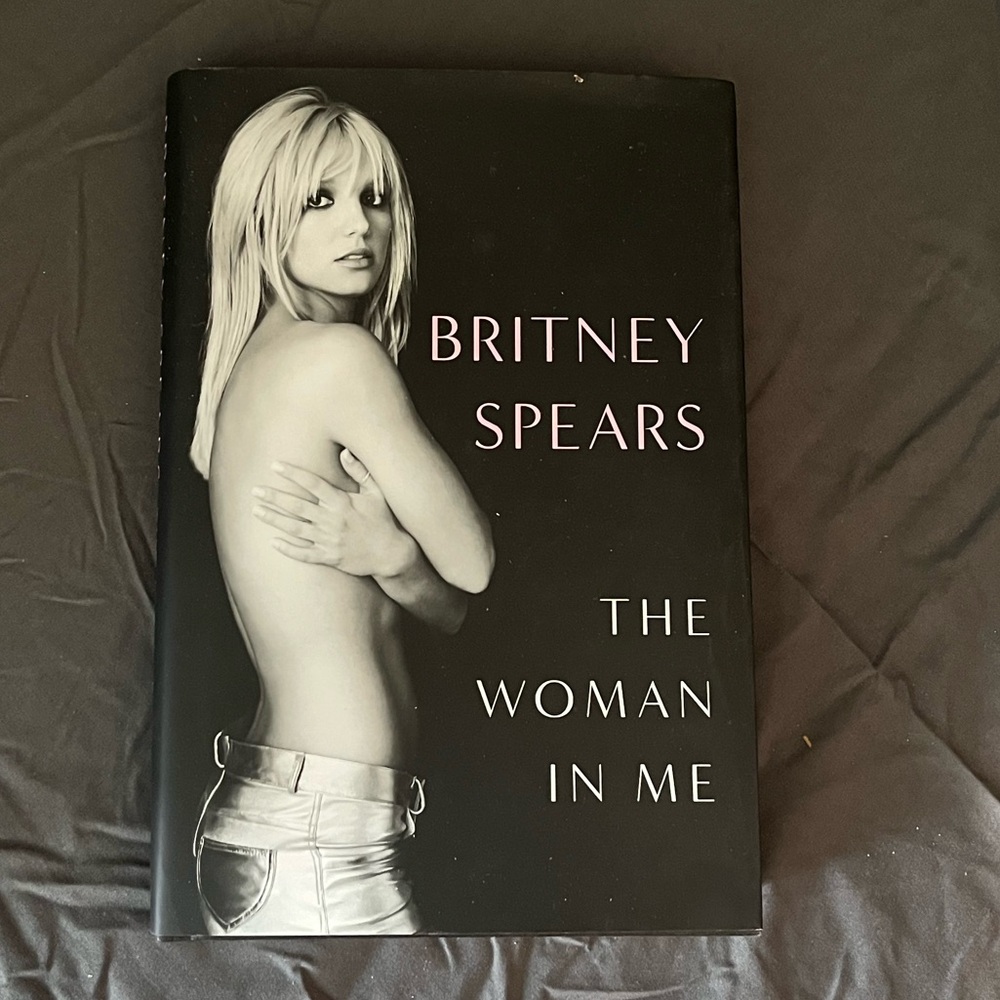 Britney Spears book The Woman In Me EUC